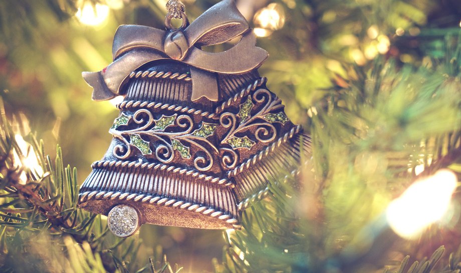 christmas-decorations-1150015_1920.jpg