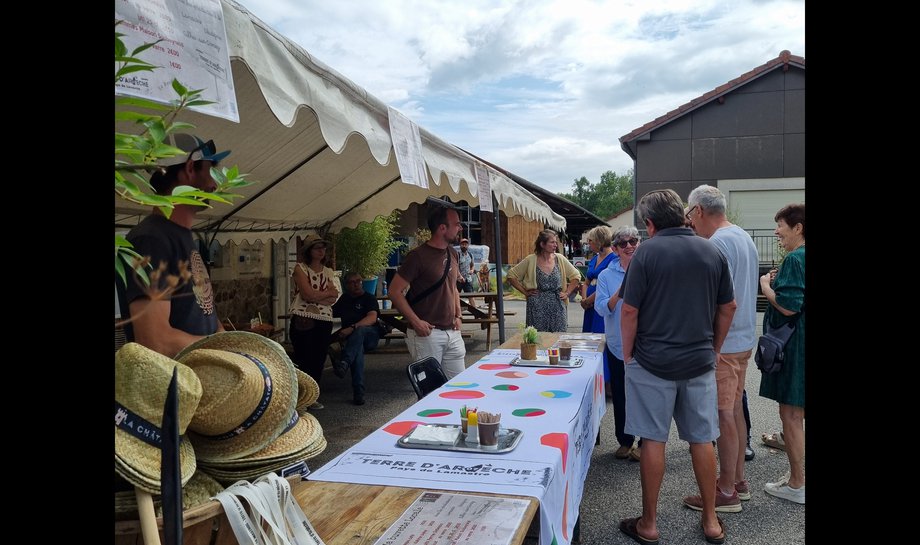 ©CharlotteDescaillot-brocante-27-juillet (1).jpg