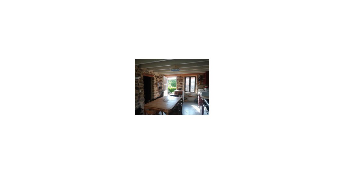 Photo Les pentes du château de Retourtour