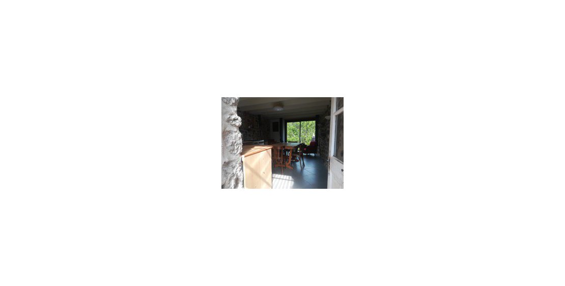 Photo Les pentes du château de Retourtour