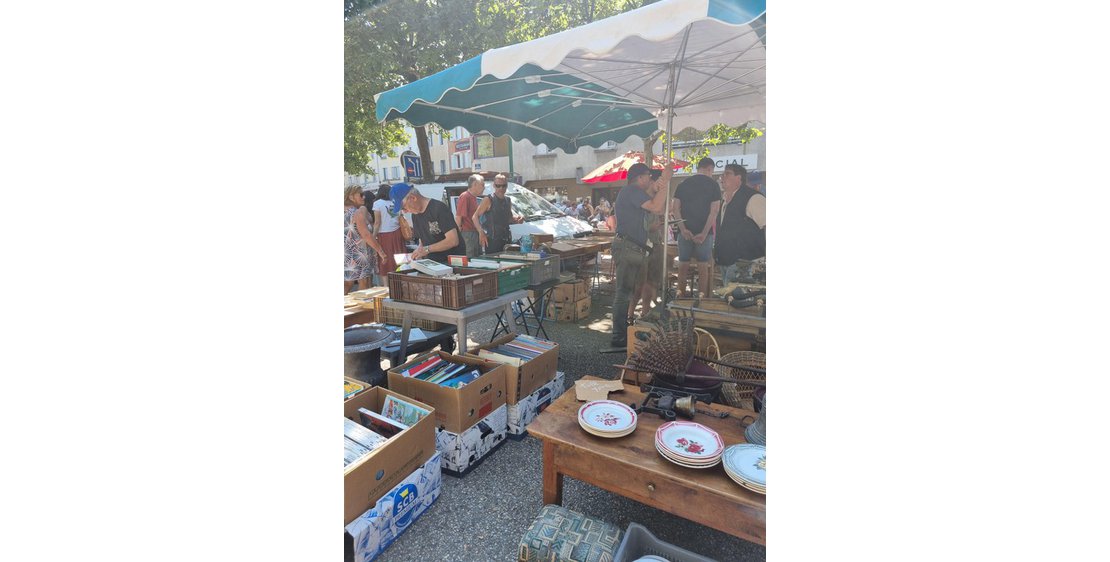 Photo Vide Grenier de Macheville