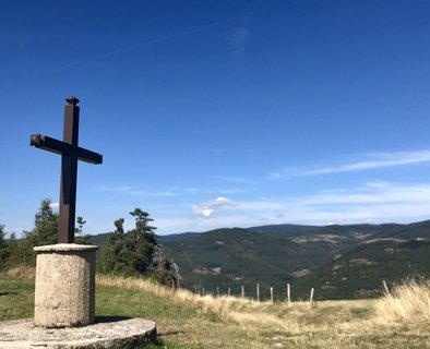 Point de vue sur la chaîne des Alpes et le Mezenc