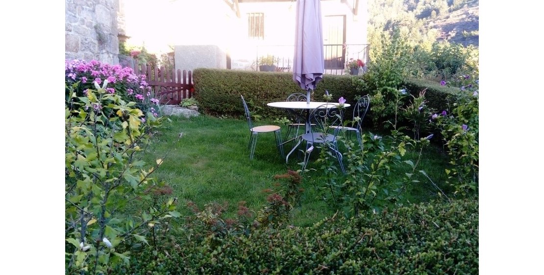 Foto La Petite Maison de Syalles