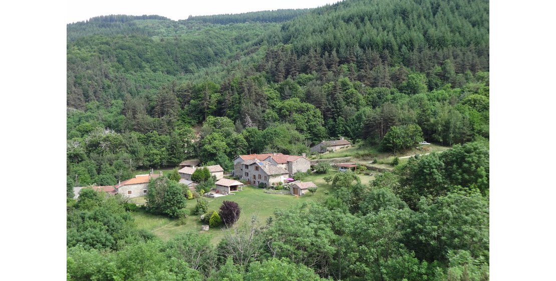 Foto La Petite Maison de Syalles