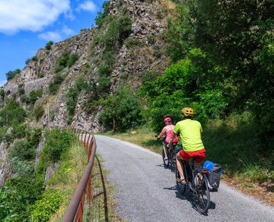 Touring the Rhône and Eyrieux valleys from Tournon