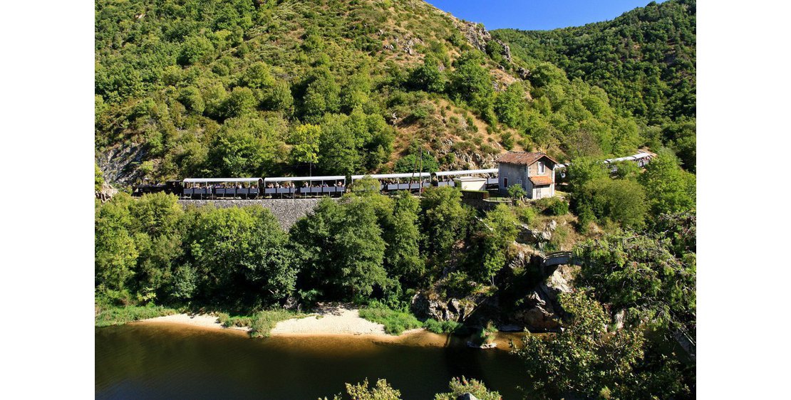 Foto Touring the Rhône and Eyrieux valleys from Tournon