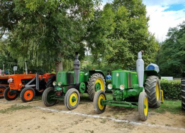 Marché à la ferme - " Les fermiers & artisans de l'Ay au Doux"