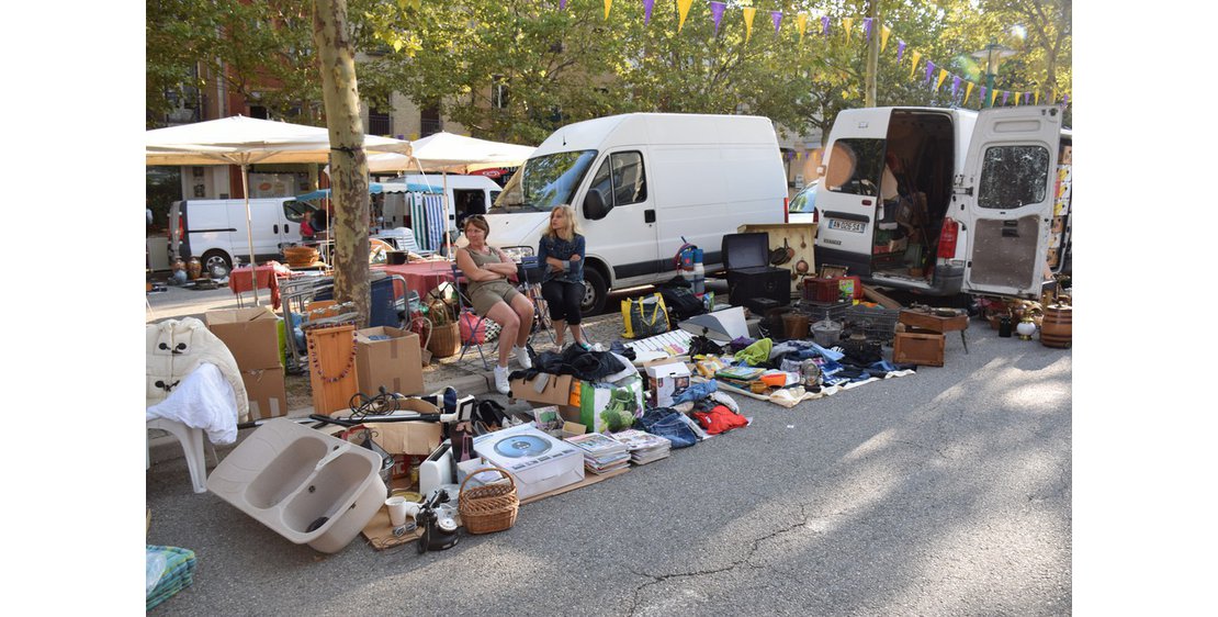 Foto “Zomerrommelmarkt”