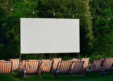 Openluchtbioscoop – “Le Chant des forêts”